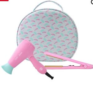 💗CHI x Barbie Travel Blow Drier & Straighter Set💗